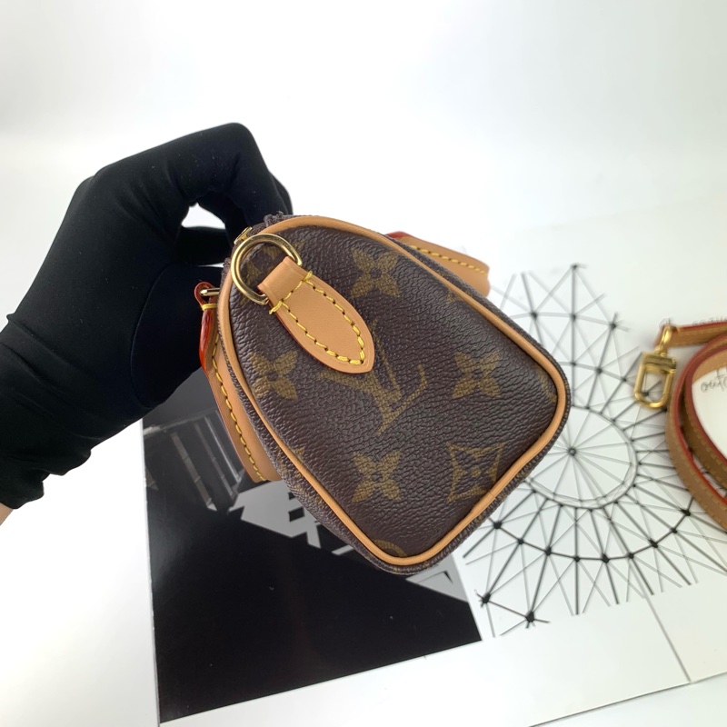 ◻️ LV nano speedy M81085-6