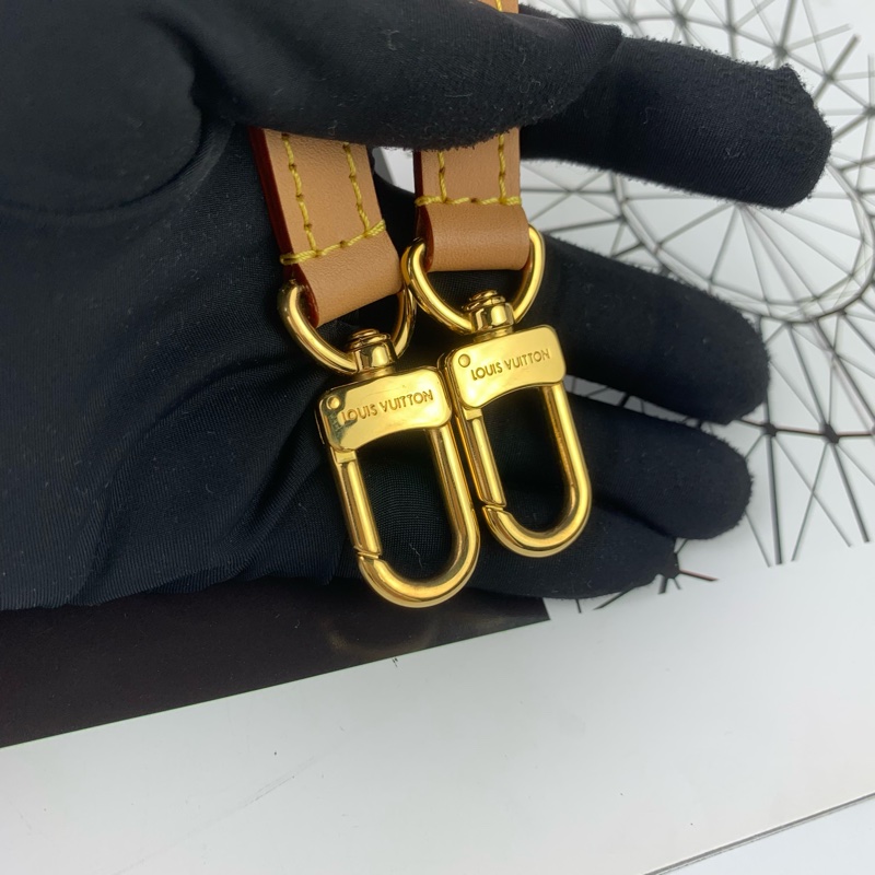 ◻️ LV nano speedy M81085-13