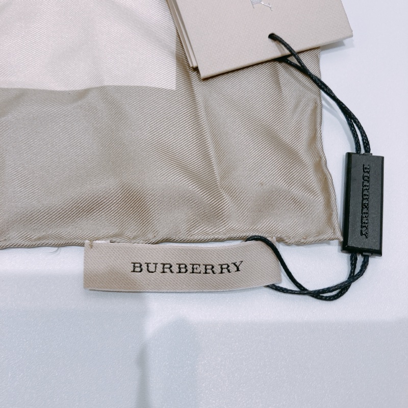 TW4422 BURBERRY 博柏利經典格仔紋全絲質小方巾SCARF TRENCH 50 X 50CM-4