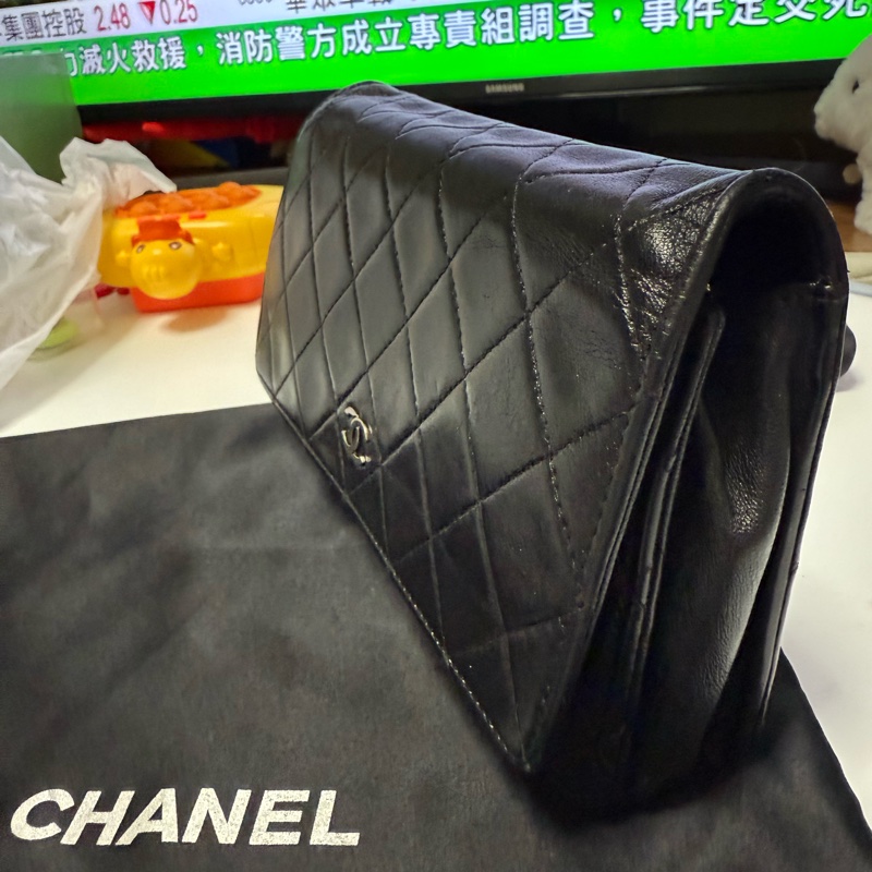 CHANEL WALLET ON CHAIN-19