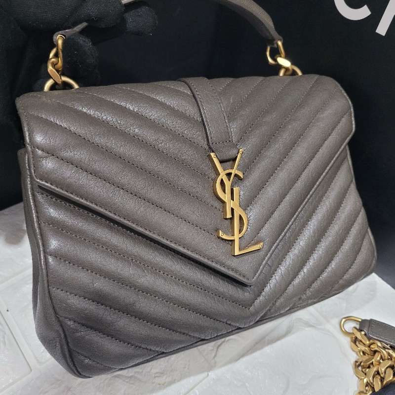 YSL經典郵差包/學院包/
象灰金扣-6