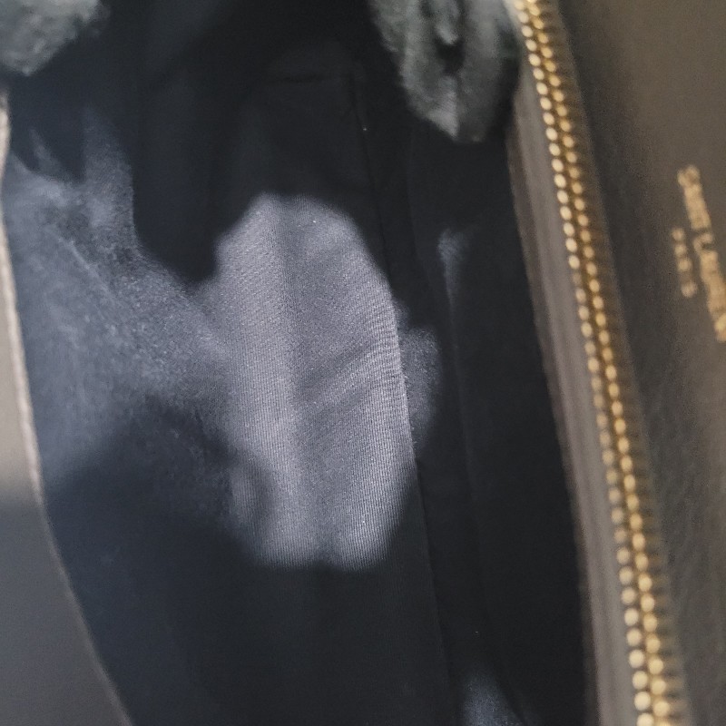 YSL經典郵差包/學院包/
象灰金扣-13