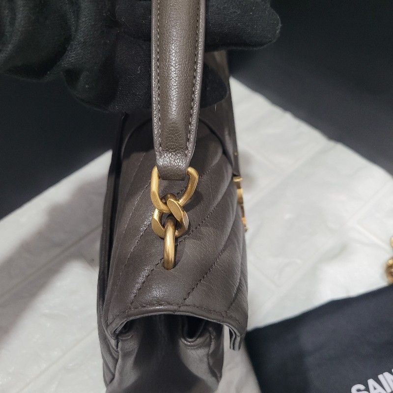 YSL經典郵差包/學院包/
象灰金扣-25