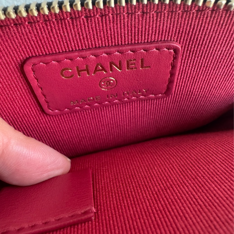 Chanel 黑色19吐司包-7