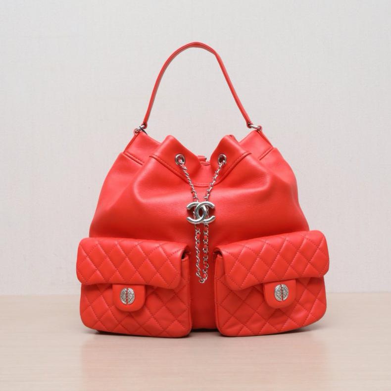 CHANEL(香奈兒)  紅色  23開 銀扣 redpack bag 雙口袋青蛙雙肩包-0