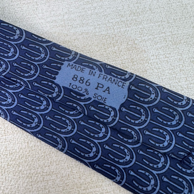 HERMES 藍 馬蹄圖案 領帶 領結 絲綢（中古）-6