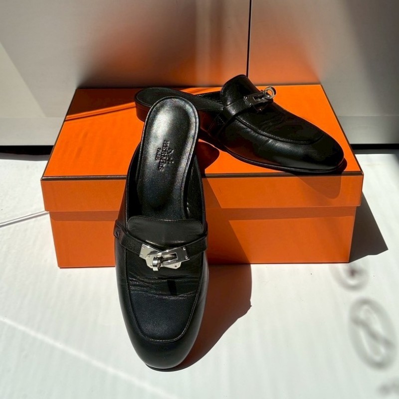 Hermes 銀釦黑皮女平底鞋-0