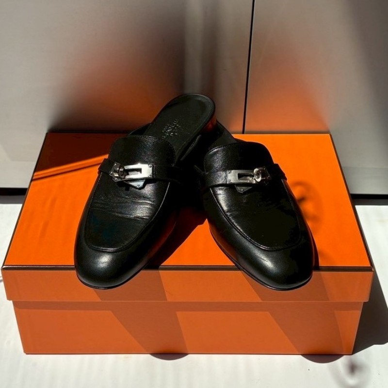 Hermes 銀釦黑皮女平底鞋-1