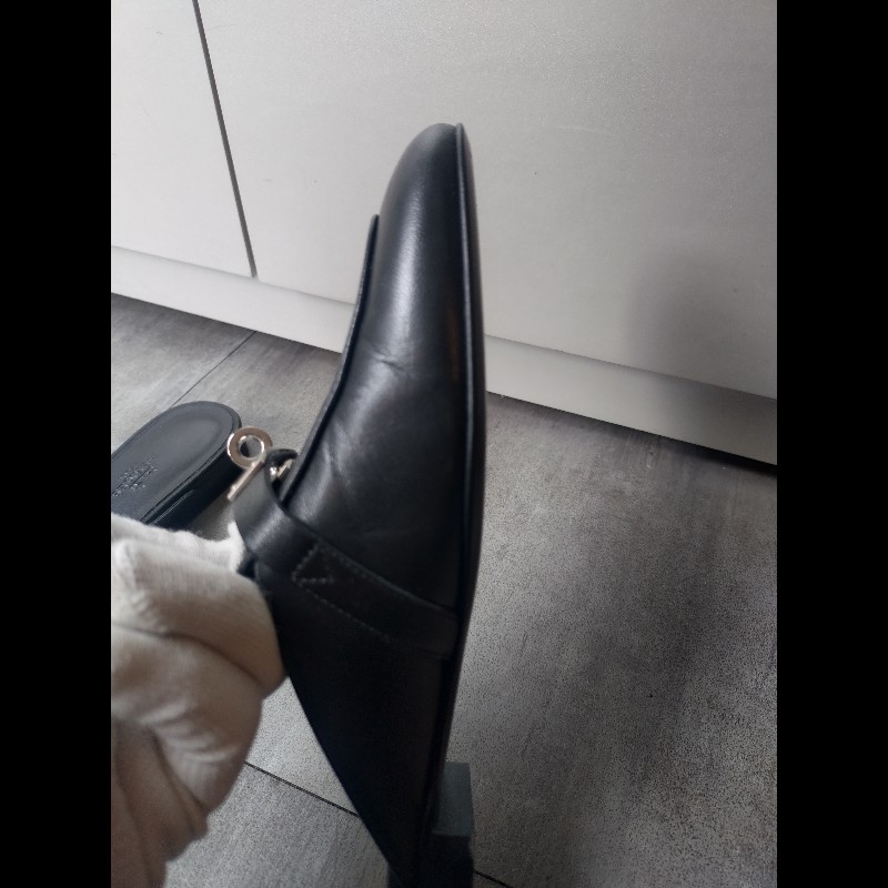 Hermes 銀釦黑皮女平底鞋-12