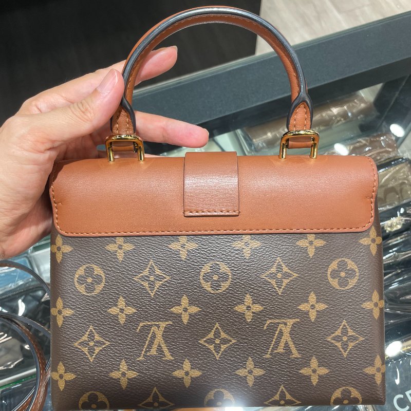 LV LOCKY BB 斜背包/側背包/手提包 M44654 9成新-19