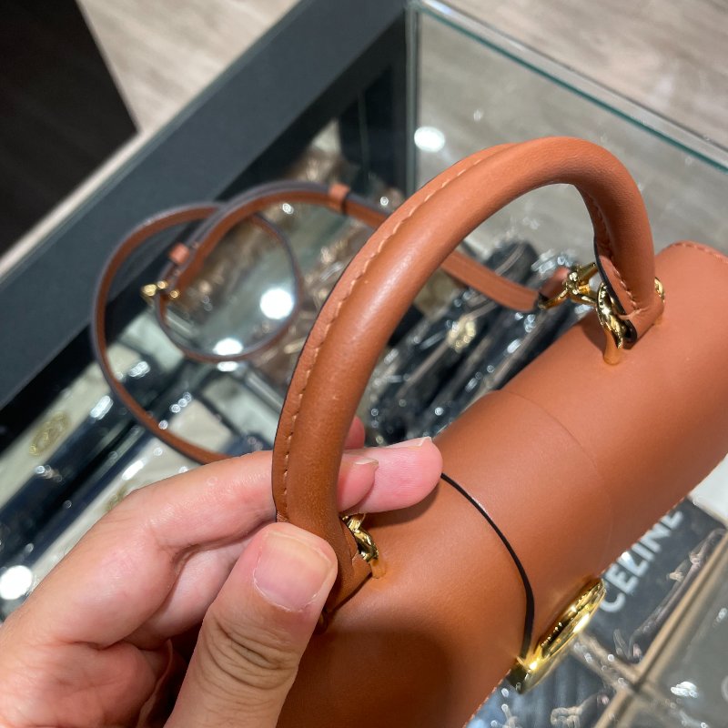 LV LOCKY BB 斜背包/側背包/手提包 M44654 9成新-27