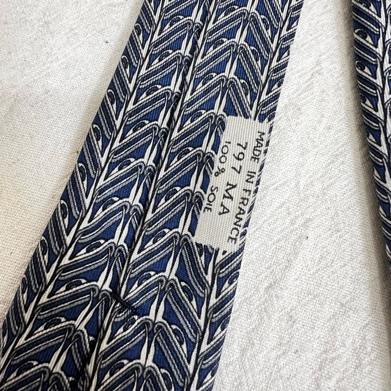Hermès 藍色鋸齒狀領帶（中古）-4