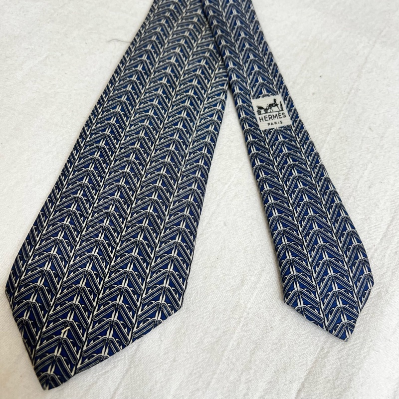 Hermès 藍色鋸齒狀領帶（中古）-6