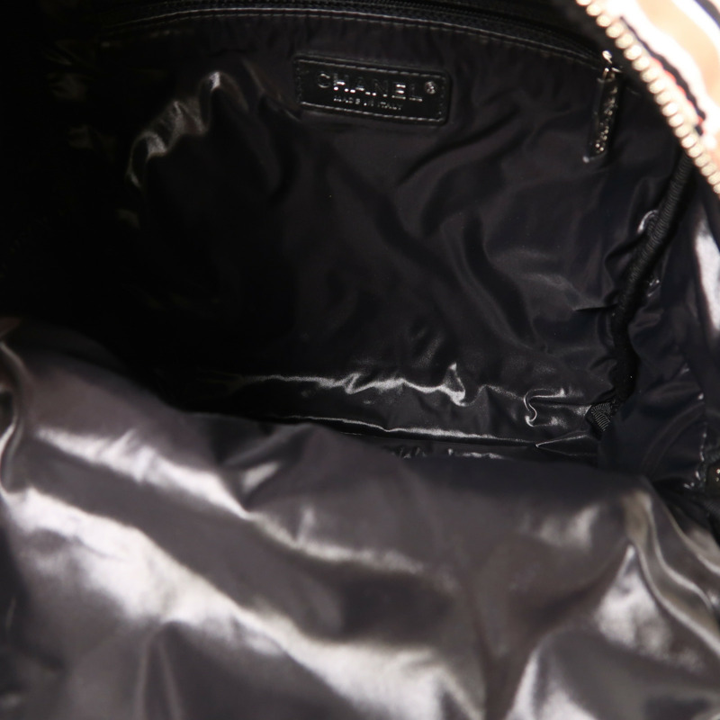CHANEL 尼龍Backpack銀扣背包-4