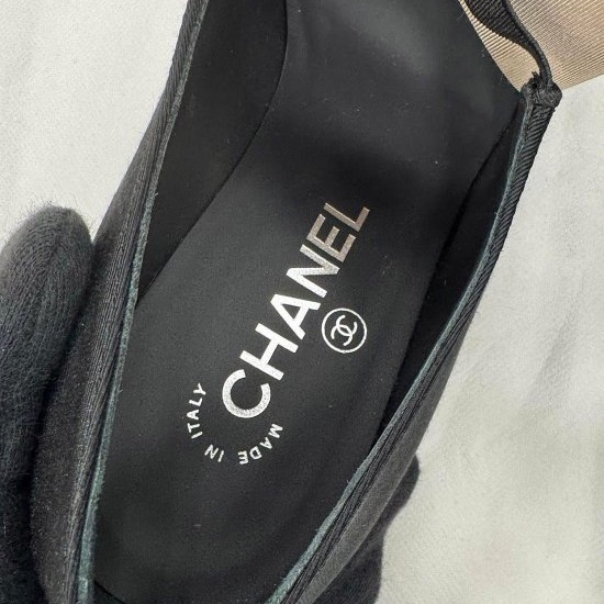 Chanel全新未穿絕美的蝴蝶結瑪莉珍跟鞋-5