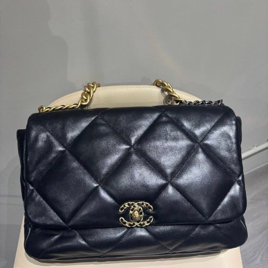 Chanel maxi 黑金19-全配大甜價! 僅此一顆！！-1