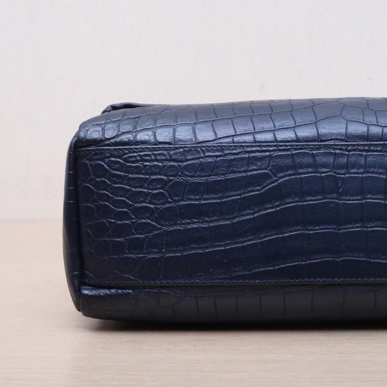 SAINT LAURENT(聖羅蘭) Hollywood West 郵差包 鱷魚壓紋 藍黑 銀扣-3
