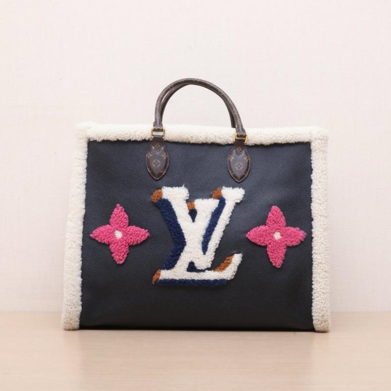 LOUIS VUITTON(路易威登) 黑色 羊羔毛 2020 Onthego 大號 手提包-0