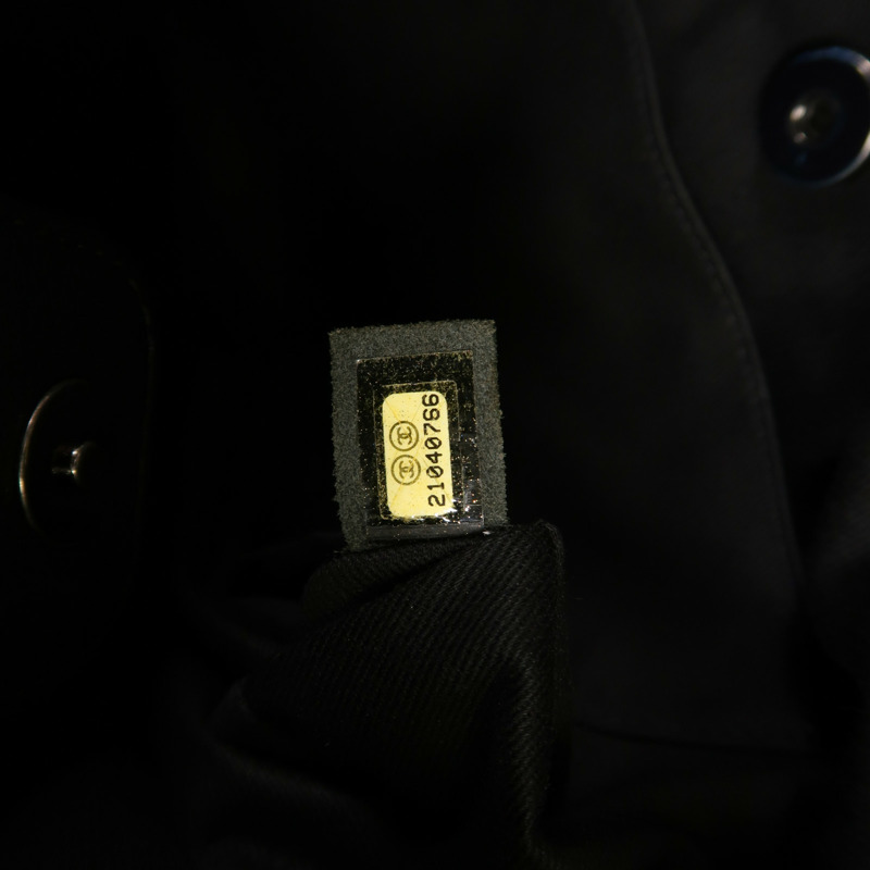 CHANEL 牛皮皮革Chain Shoulder銀扣鏈帶肩背袋-6