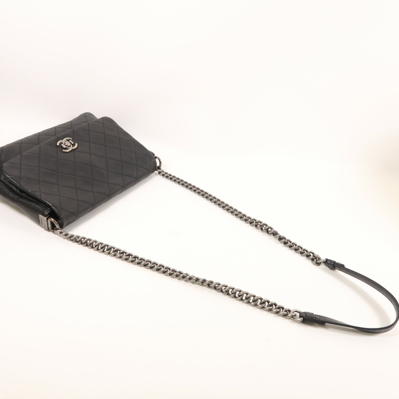 CHANEL 牛皮皮革Chain Shoulder銀扣鏈帶肩背袋-8
