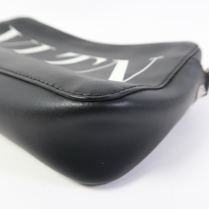 Valentino 皮革VLTN Garavami Cross Bag銀扣肩背袋-8