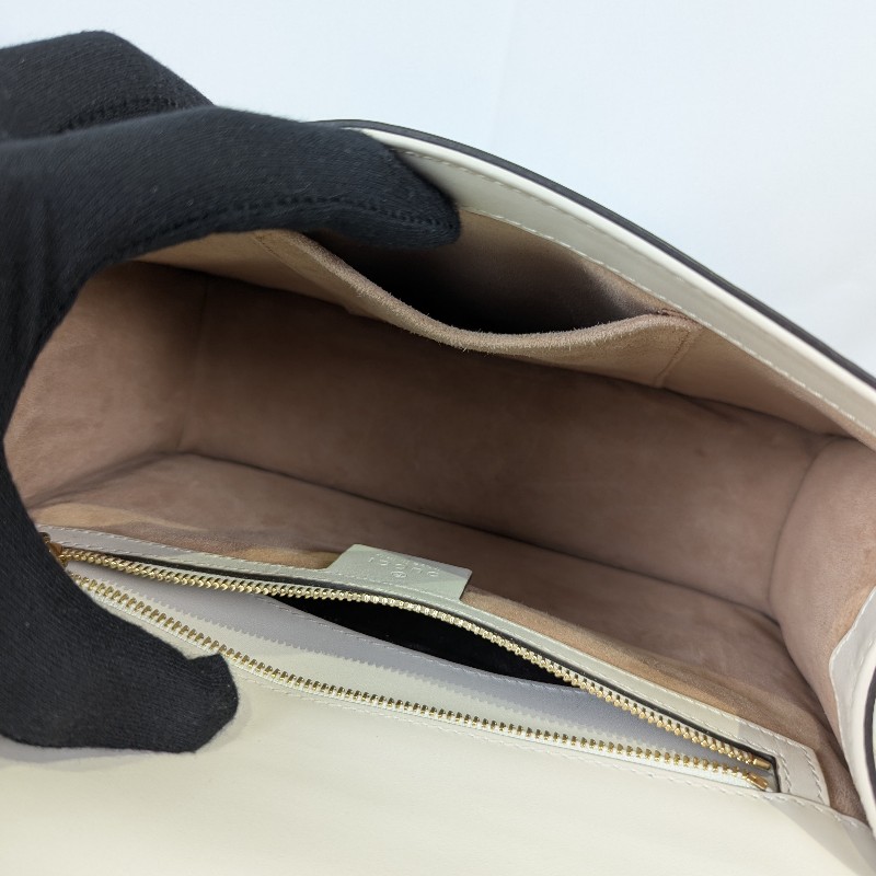 莉亞精品♡Gucci Sylvie 白 近新美包-14