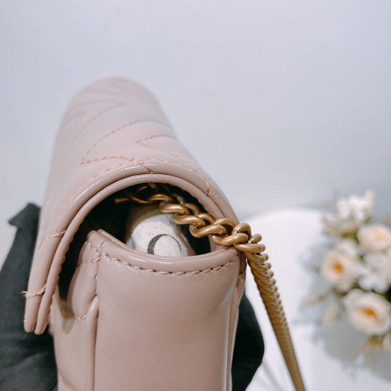 TW4423 GUCCI 古馳迷你經典GG字鍊帶包包MINI GG MARMONT CHAIN BAG CALFSKIN-11