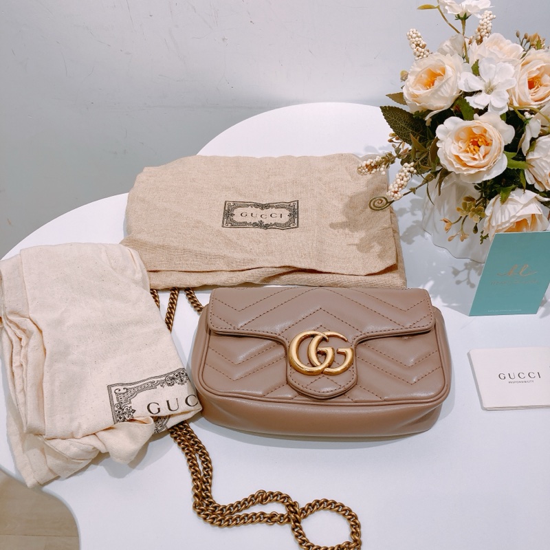 TW4423 GUCCI 古馳迷你經典GG字鍊帶包包MINI GG MARMONT CHAIN BAG CALFSKIN-13