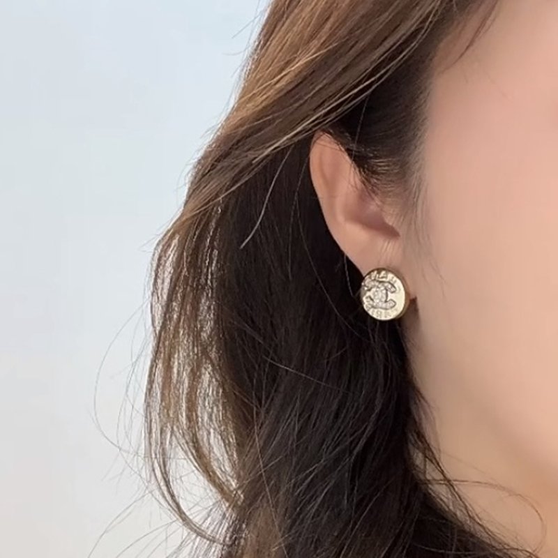 香奈兒 Chanel 25A 鑲鑽金幣耳環-1