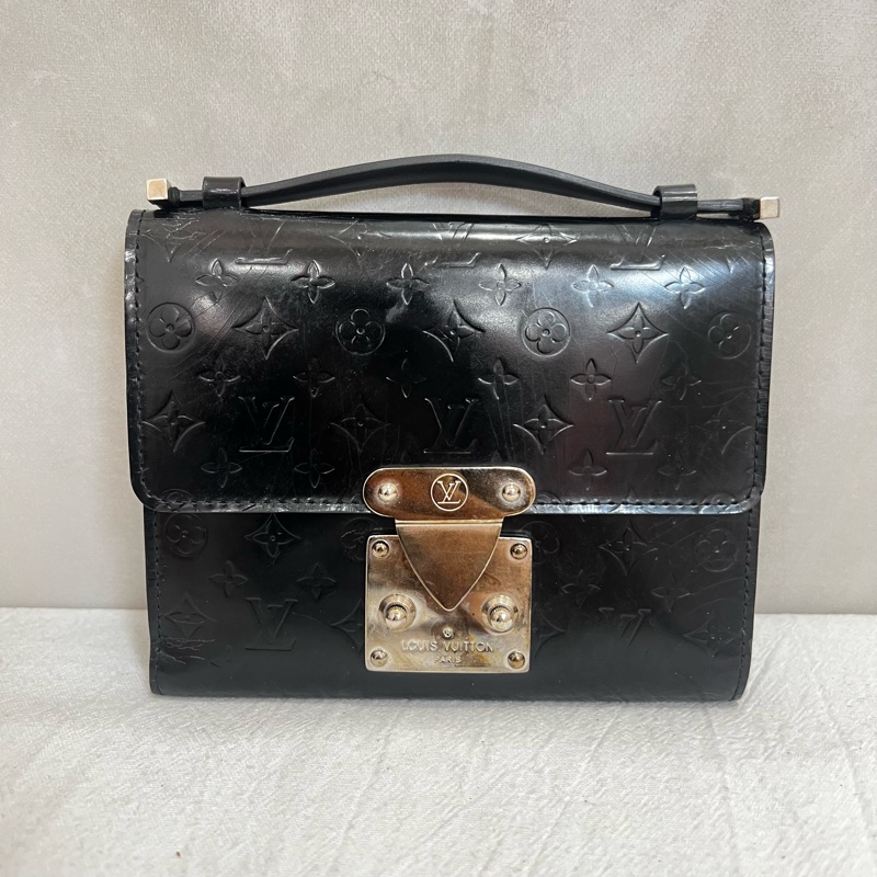 Louis Vuitton 硬殼扣式手提錢包 含卡夾-14