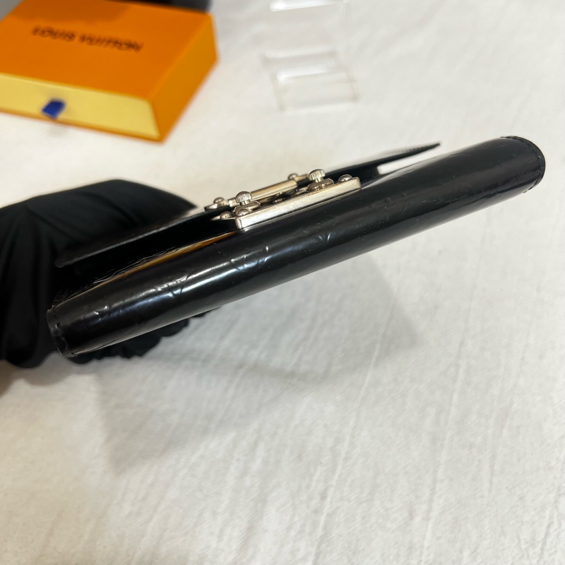 Louis Vuitton 硬殼扣式手提錢包 含卡夾-3