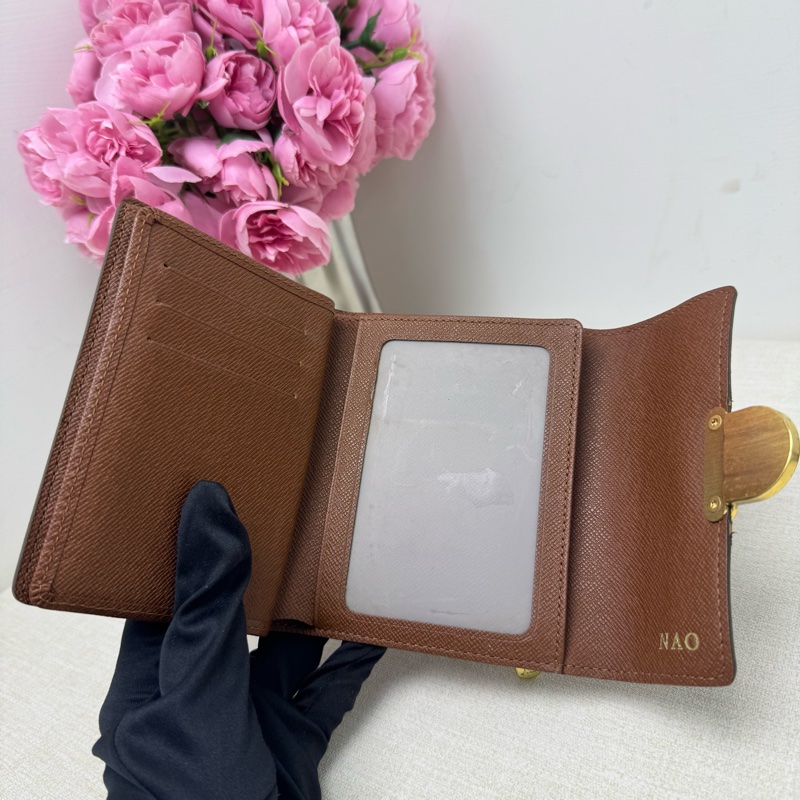 Louis Vuitton 曼哈頓金釦短夾-4