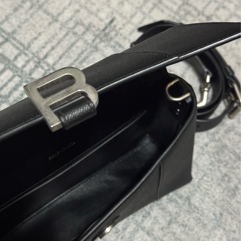 (已售出)BALENCIAGA 巴黎世家 downtown系列 沙漏包 黑銀-7