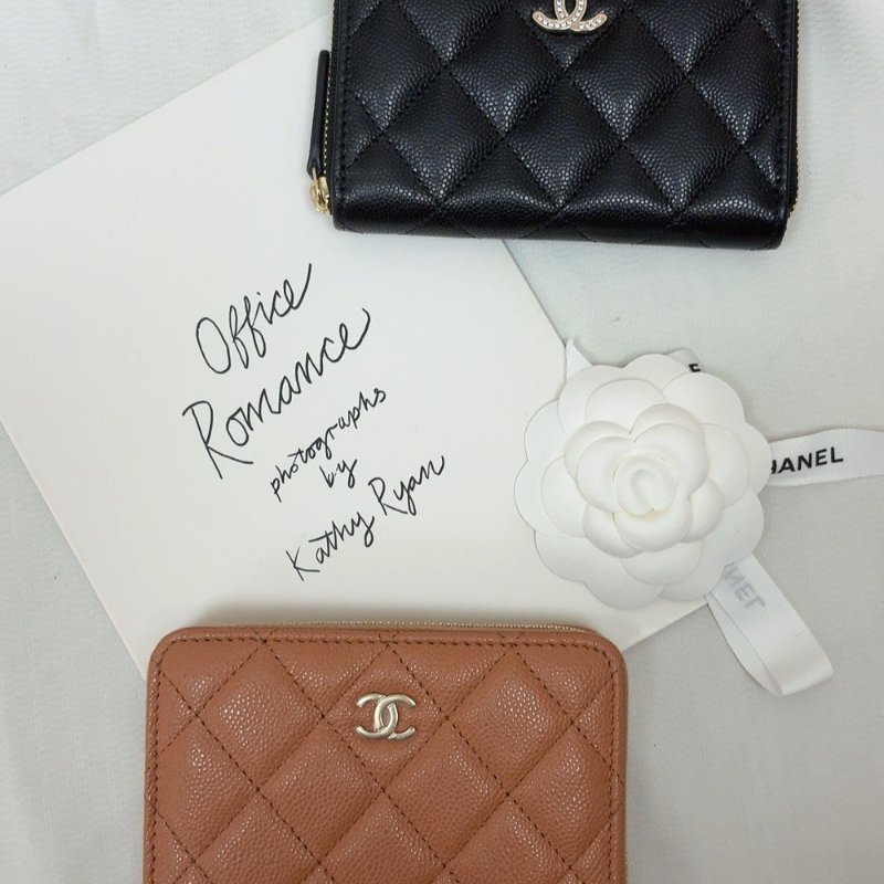香奈兒 CHANEL 新款 大ㄇ拉 奶茶色大ㄇ拉錢包-0