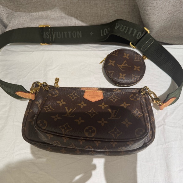 Louis Vuitton 五合一 麻將包 綠色揹袋款 M44813-7