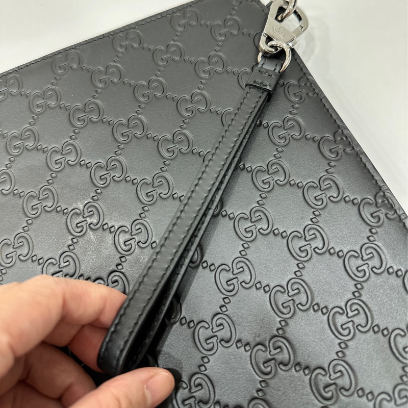 Gucci 爆款🔥 黑色 全皮壓紋 手拿包 文件包 手提包 公文包-19