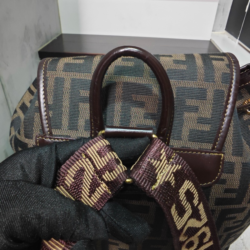 Fendi 老花 雙肩後背書包-5