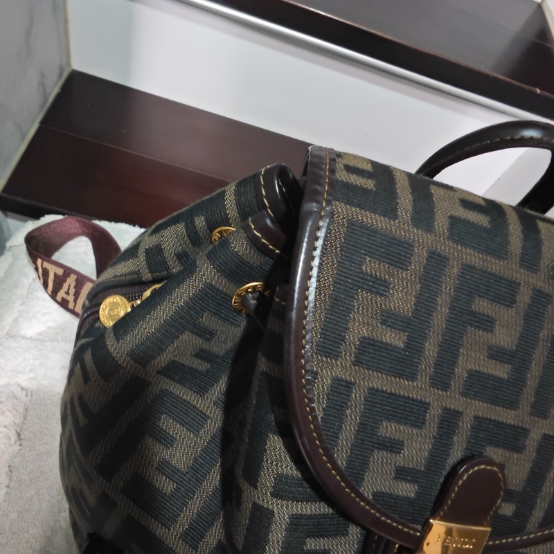 Fendi 老花 雙肩後背書包-14