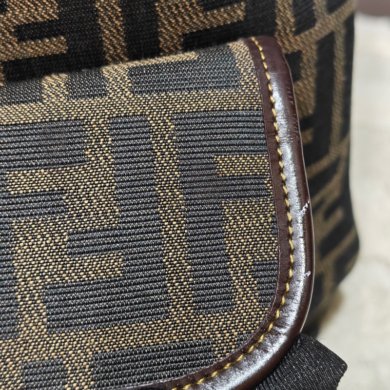 Fendi 老花 雙肩後背包-47