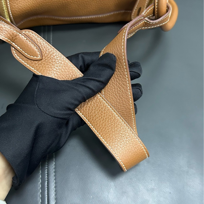Hermes Lindy 30 金棕金扣-11
