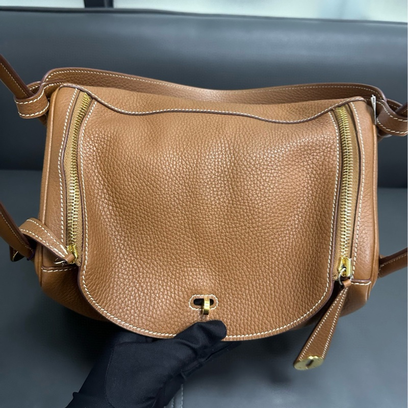 Hermes Lindy 30 金棕金扣-12