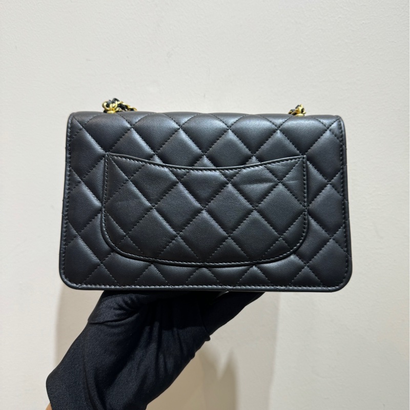 Chanel 香奈兒 23A手工坊獅子WOC 黑金-4