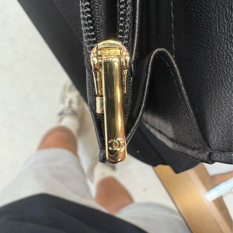 Chanel 香奈兒 23A手工坊獅子WOC 黑金-16