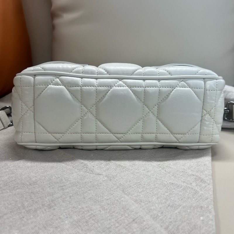 Dior/迪奥 Diorcamp 小号 白色 藤格纹全皮款 肩背包 斜背包-4
