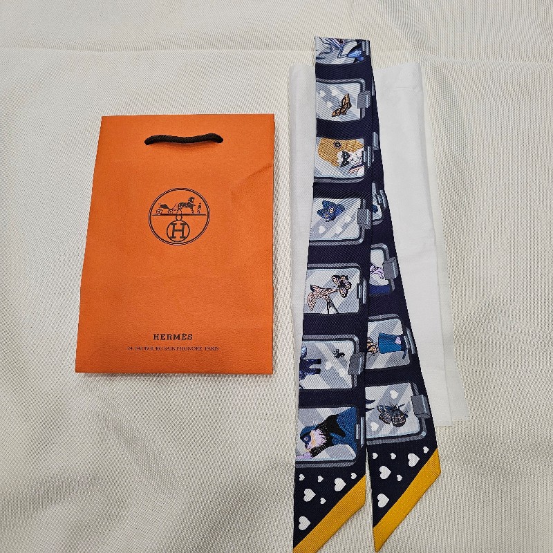 愛馬仕 Twilly 絲巾(全新)-0