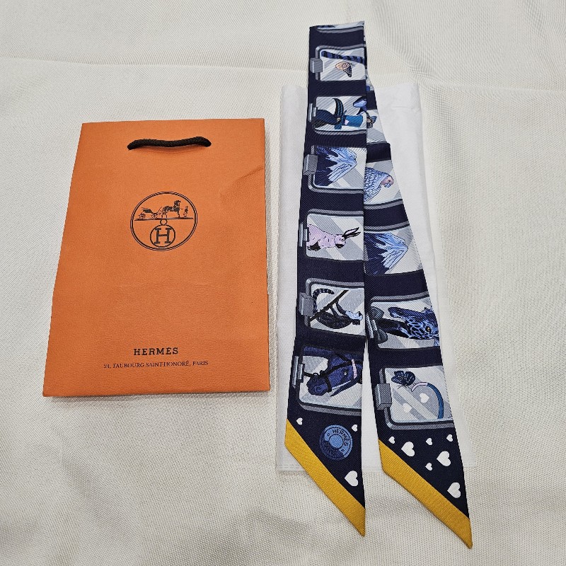 愛馬仕 Twilly 絲巾(全新)-4