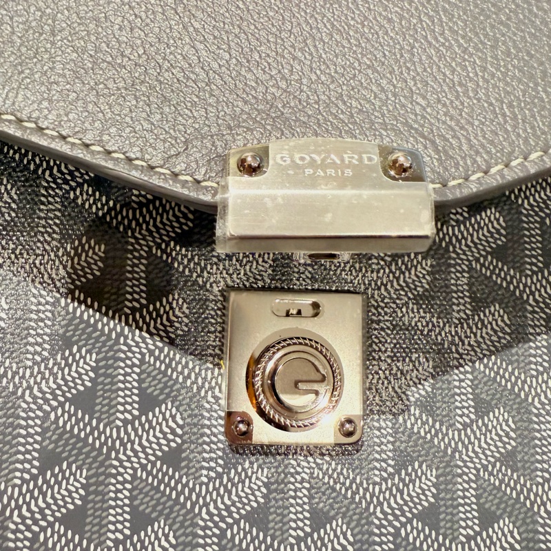 Goyard Chypre pouch 信封銀釦斜背包 灰銀-4
