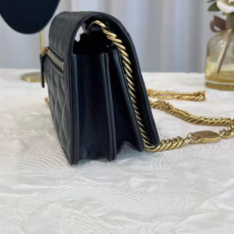 ✨Chanel 23C 黑金羊皮菱格紋砝朗扣Woc鍊條包豆腐包 15.5*11*4.5 99新 配件塵袋-5