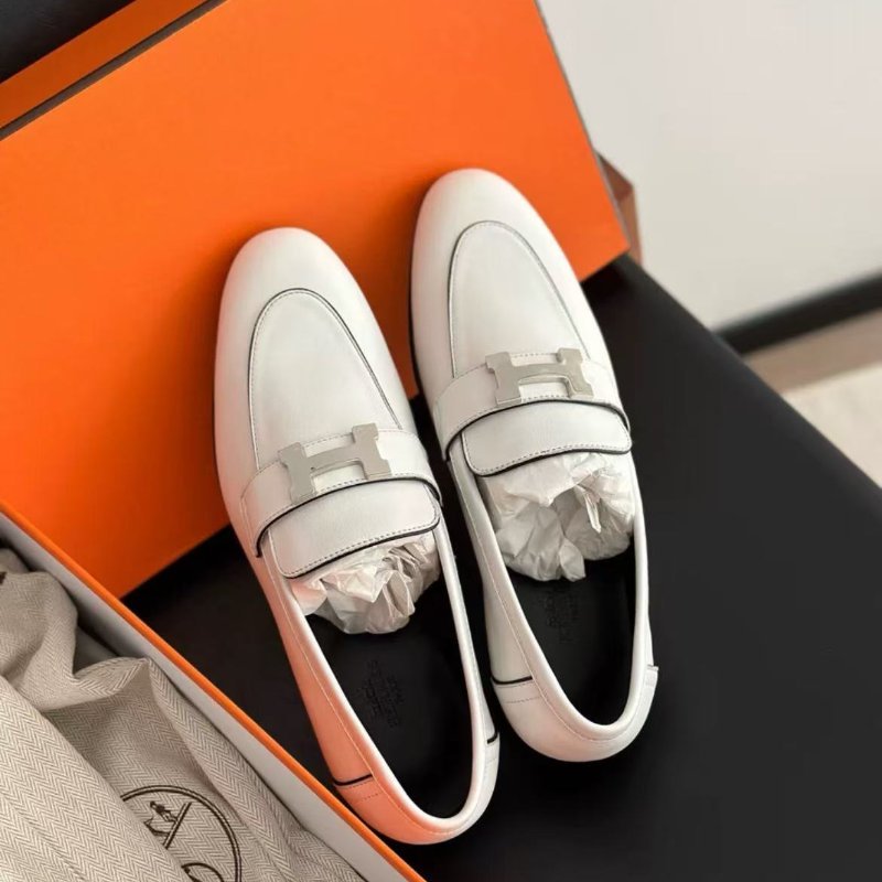 hermes 白色銀扣康康樂福鞋 黑白反轉色 37號 配件塵袋-1