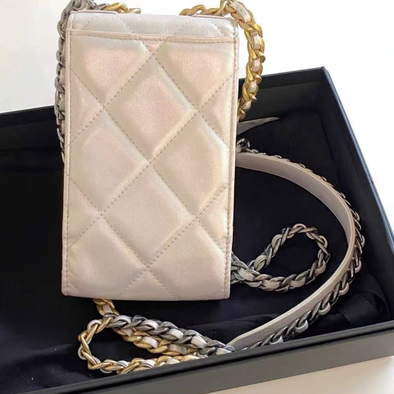 ✨chanel 珠光白人魚姬炫彩19bag手機包鍊條斜背包 18*10 99新配件塵袋盒子購證保卡-6